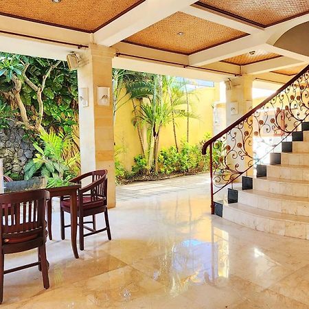 Bali Emerald Apartments ซานูร์ ภายนอก รูปภาพ
