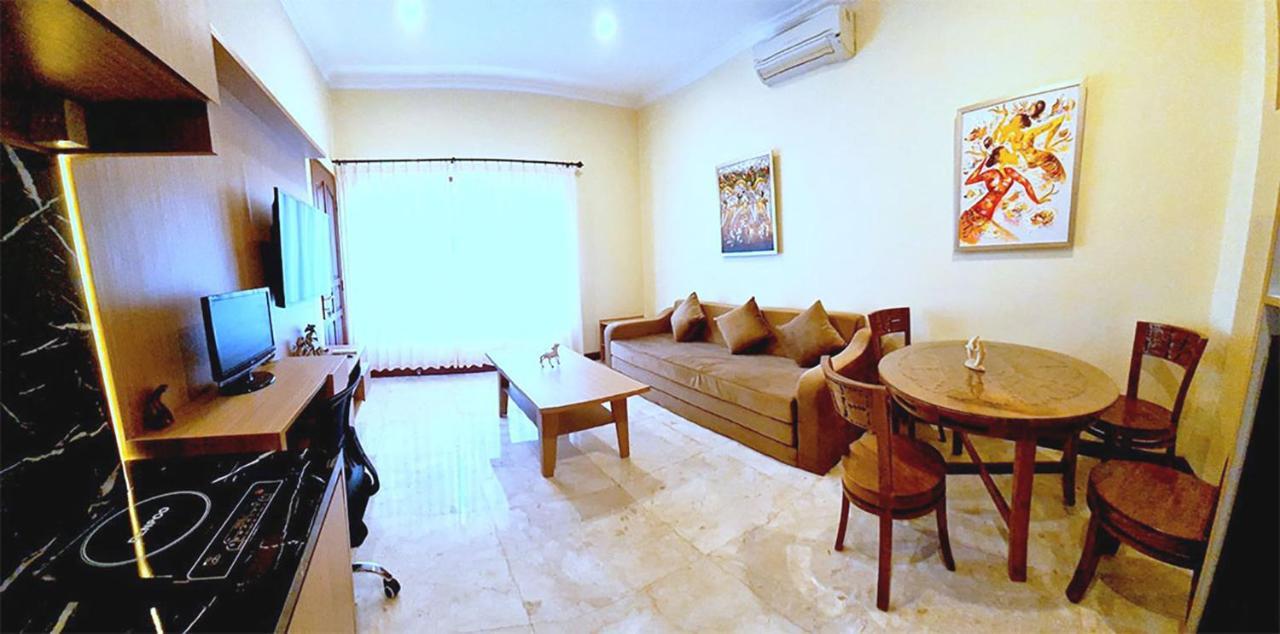 Bali Emerald Apartments ซานูร์ ภายนอก รูปภาพ