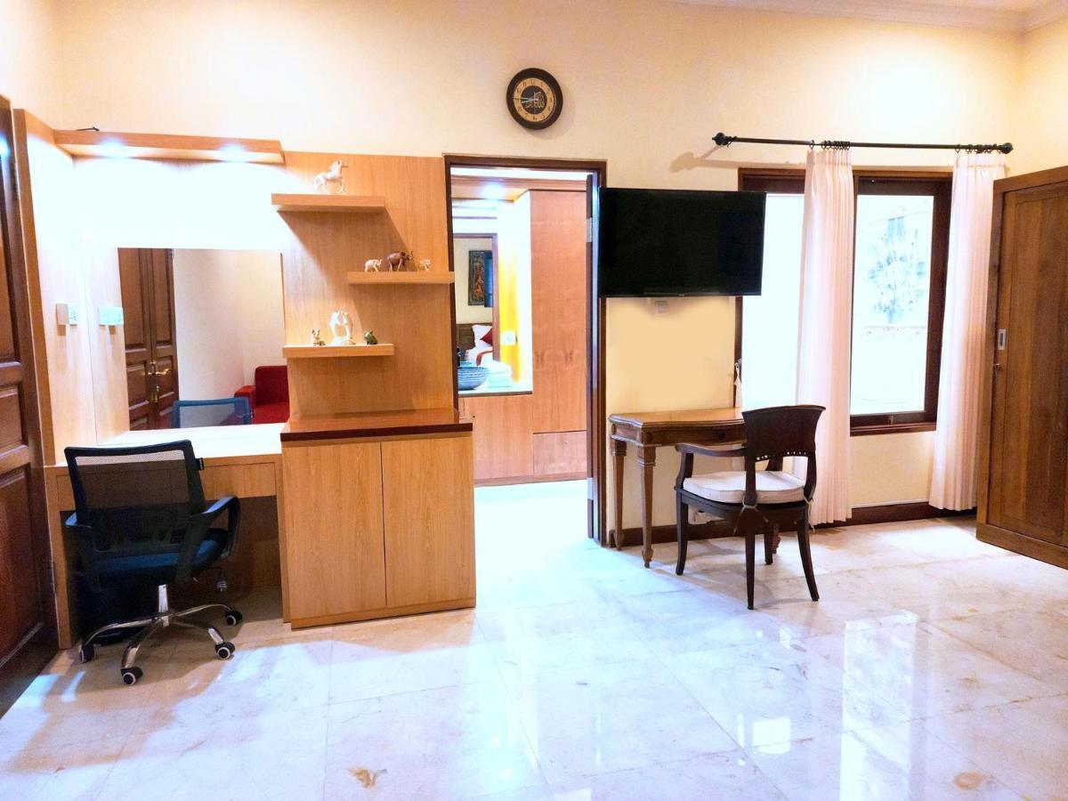 Bali Emerald Apartments ซานูร์ ภายนอก รูปภาพ