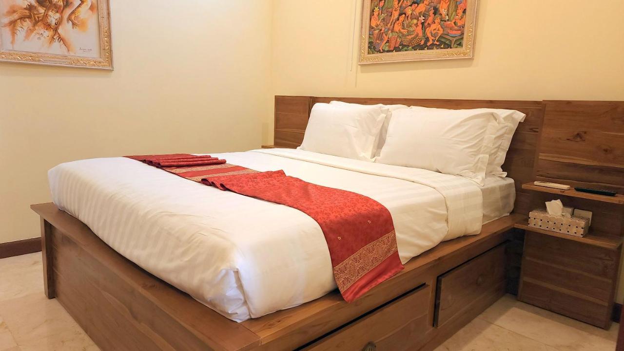 Bali Emerald Apartments ซานูร์ ภายนอก รูปภาพ