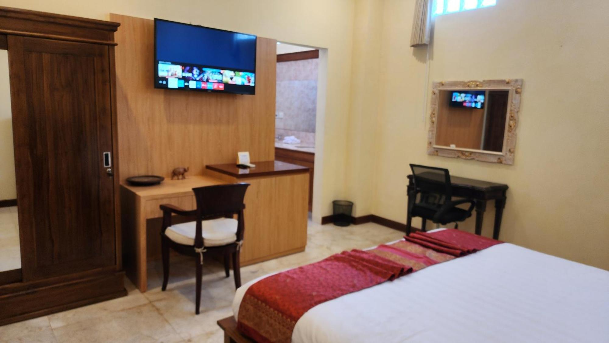 Bali Emerald Apartments ซานูร์ ภายนอก รูปภาพ